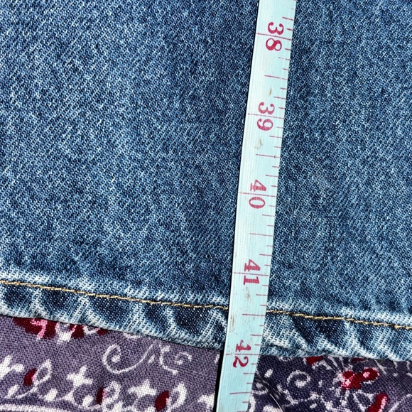 Gap jeans size 14; like new 👖classic fit - Picture 4 of 12